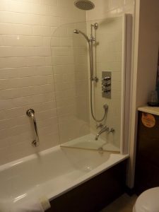 bathroom in the legoland hotel
