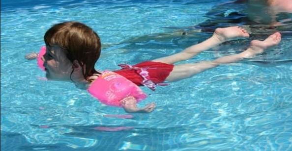 star float learn to swim